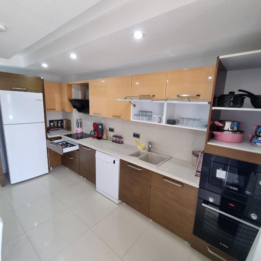 River Park Residence Lara Анталия Екстериор снимка