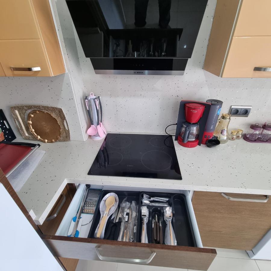 River Park Residence Lara Анталия Екстериор снимка