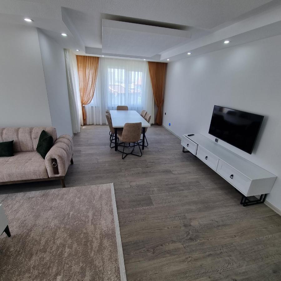 River Park Residence Lara Анталия Екстериор снимка