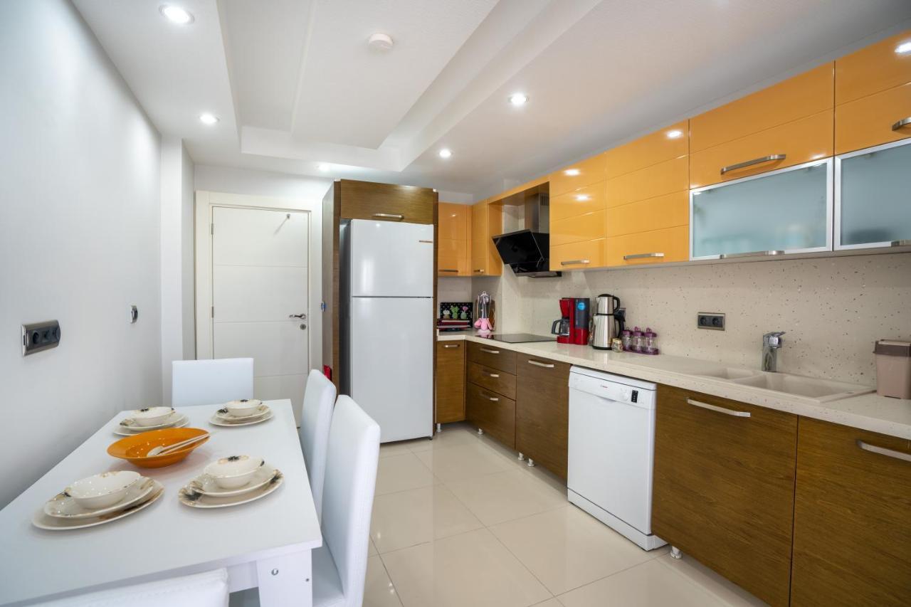 River Park Residence Lara Анталия Екстериор снимка