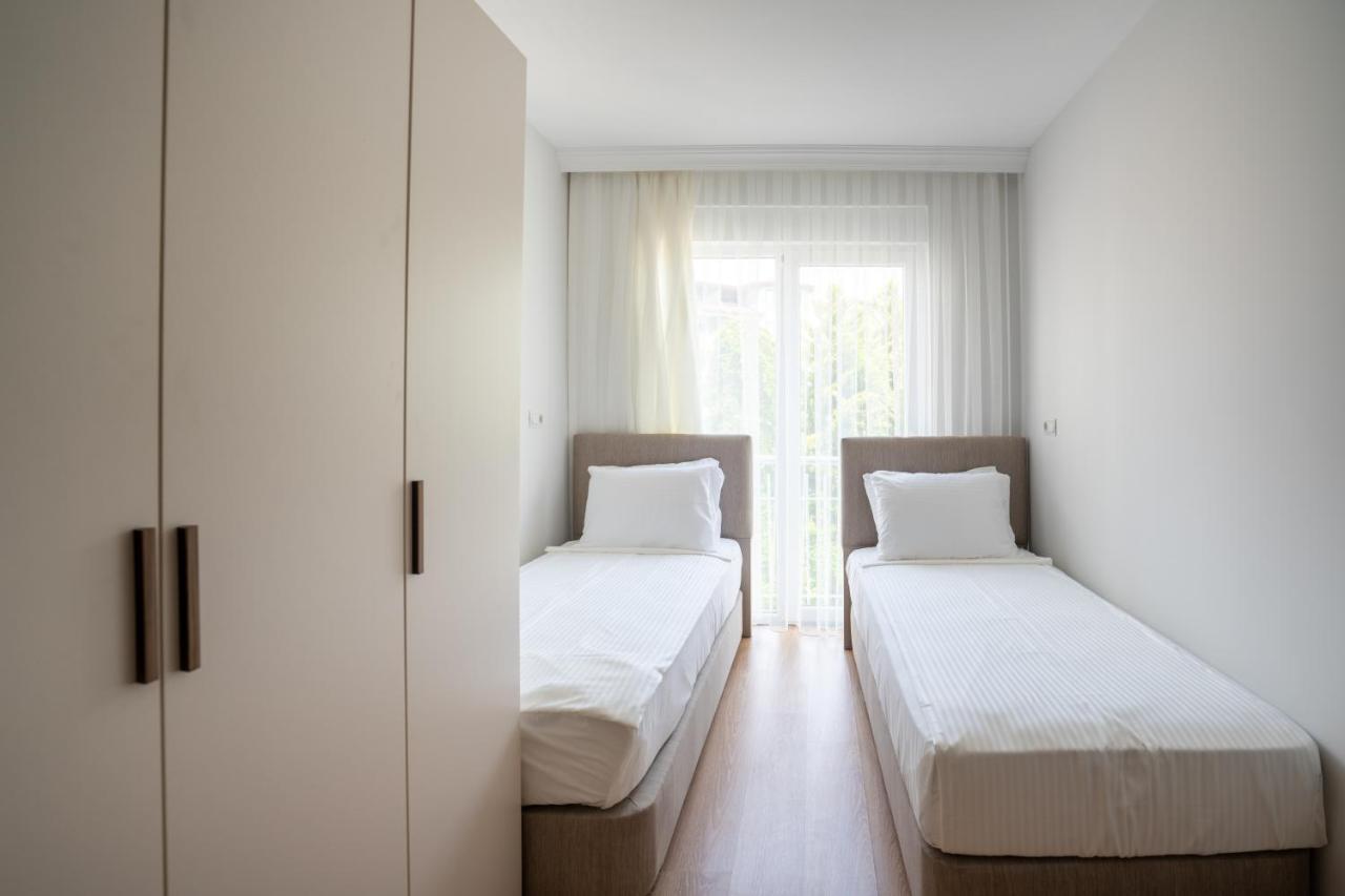 River Park Residence Lara Анталия Екстериор снимка