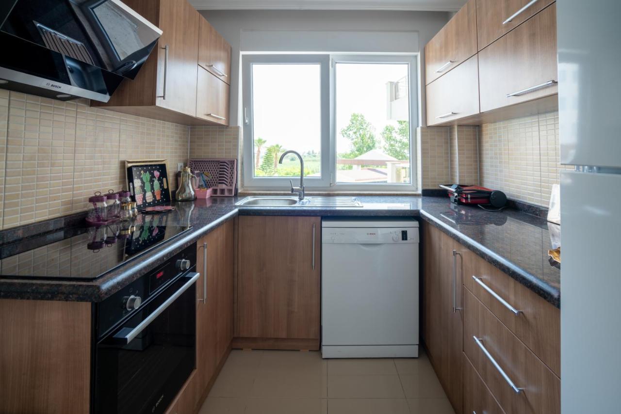 River Park Residence Lara Анталия Екстериор снимка