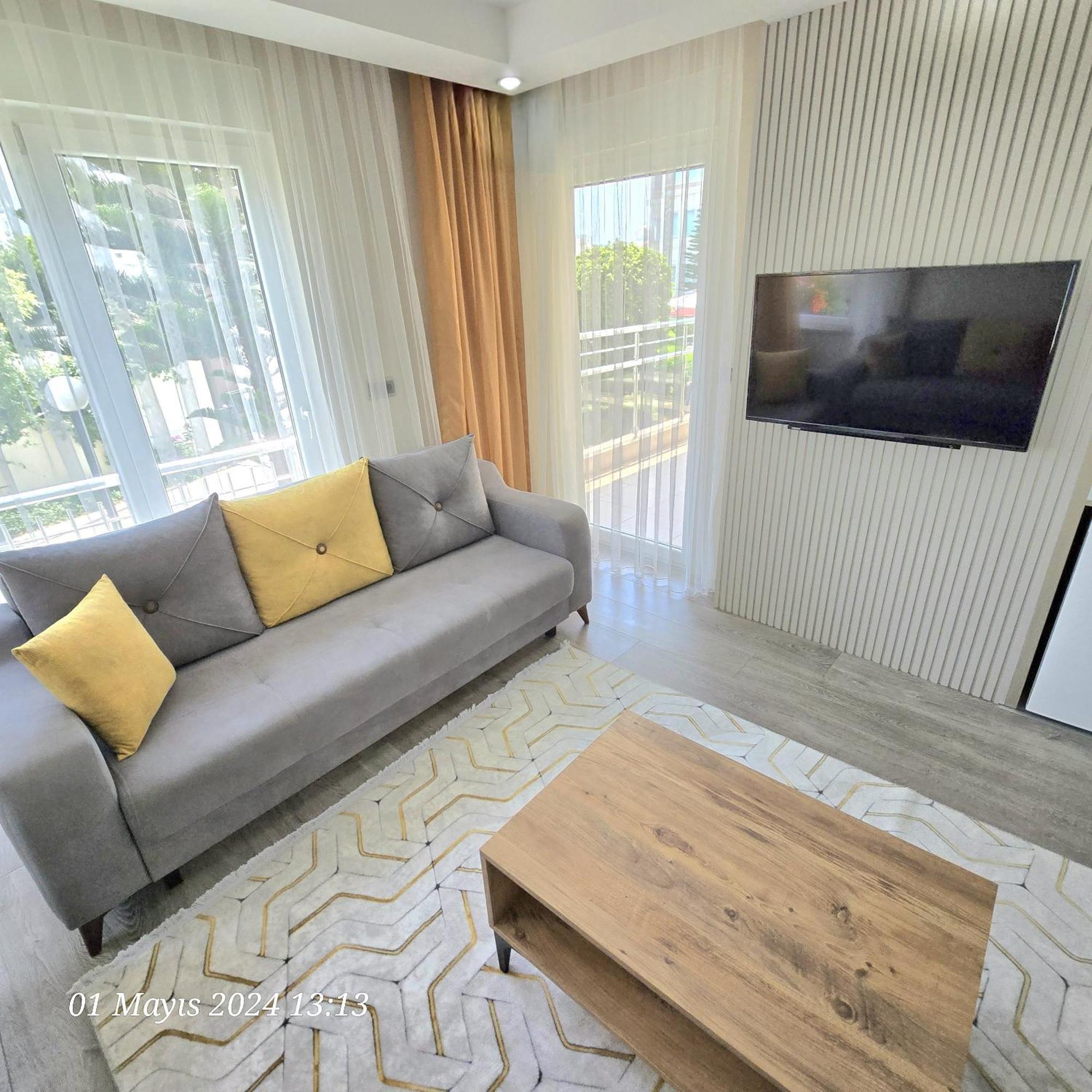 River Park Residence Lara Анталия Екстериор снимка