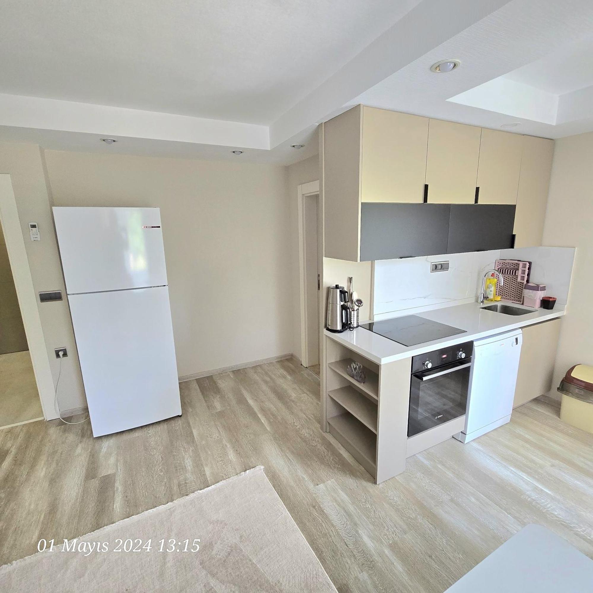 River Park Residence Lara Анталия Екстериор снимка
