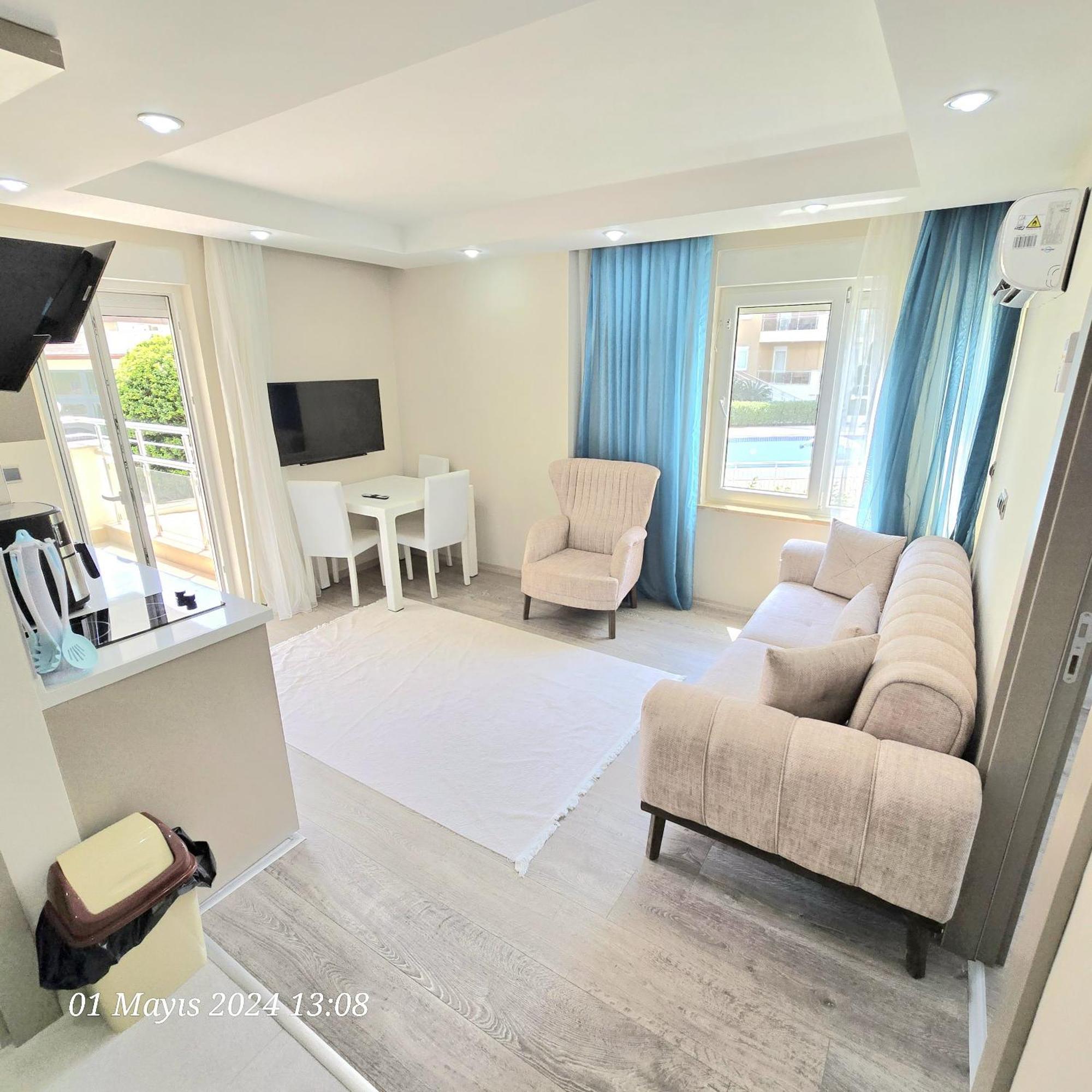 River Park Residence Lara Анталия Екстериор снимка
