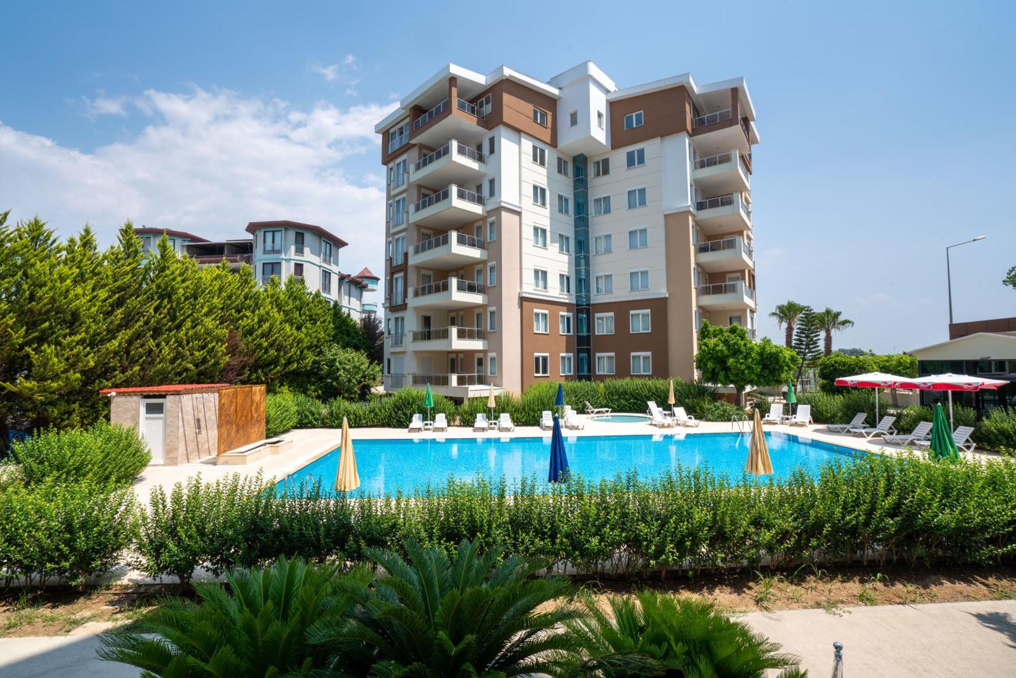 River Park Residence Lara Анталия Екстериор снимка